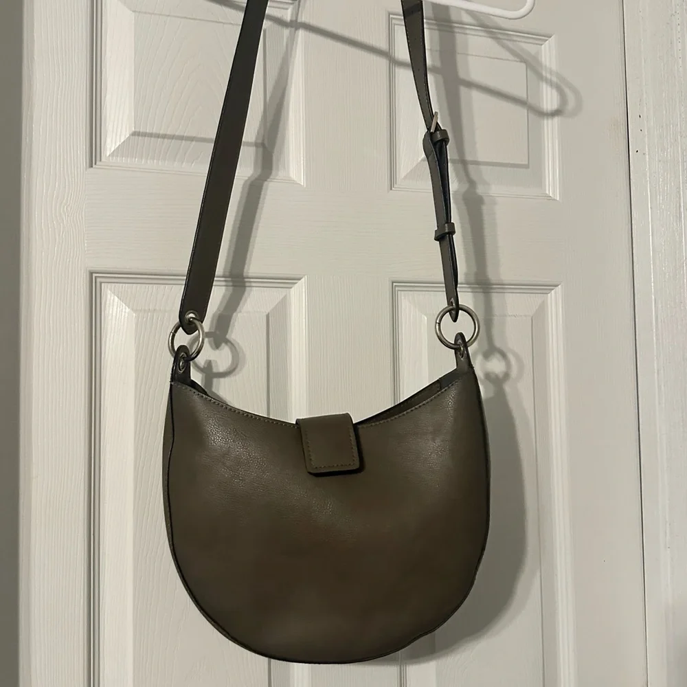Guess Olive Green Shoulder Bag - Picture 3 of 5